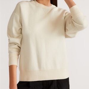 Everlane Cream Long Sleeve Relaxed Sweatshirt
